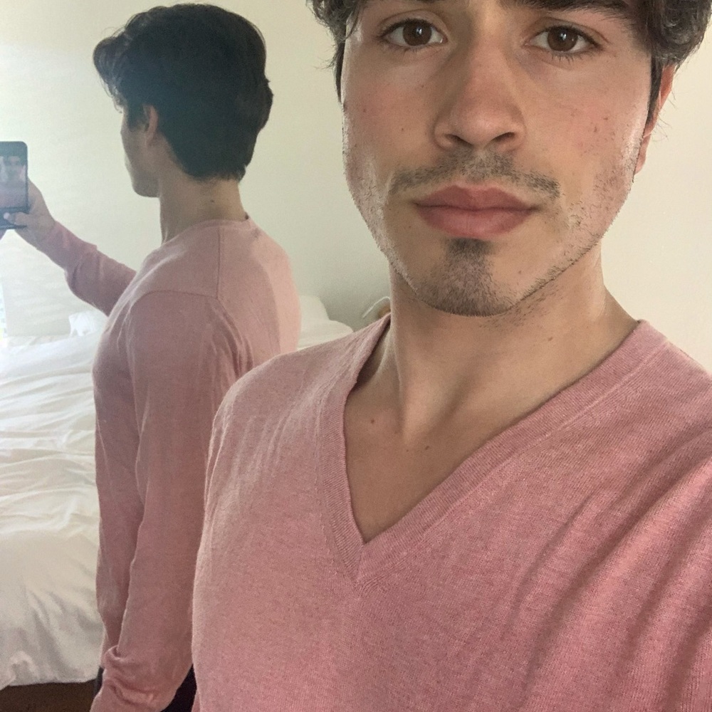 Banana Republic Men’s silk and cashmere sweater